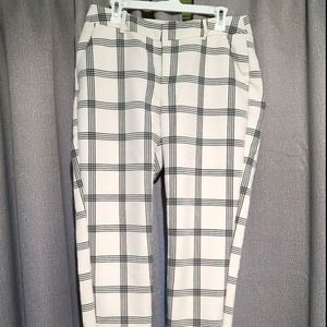 Super Cute black and white dress pants